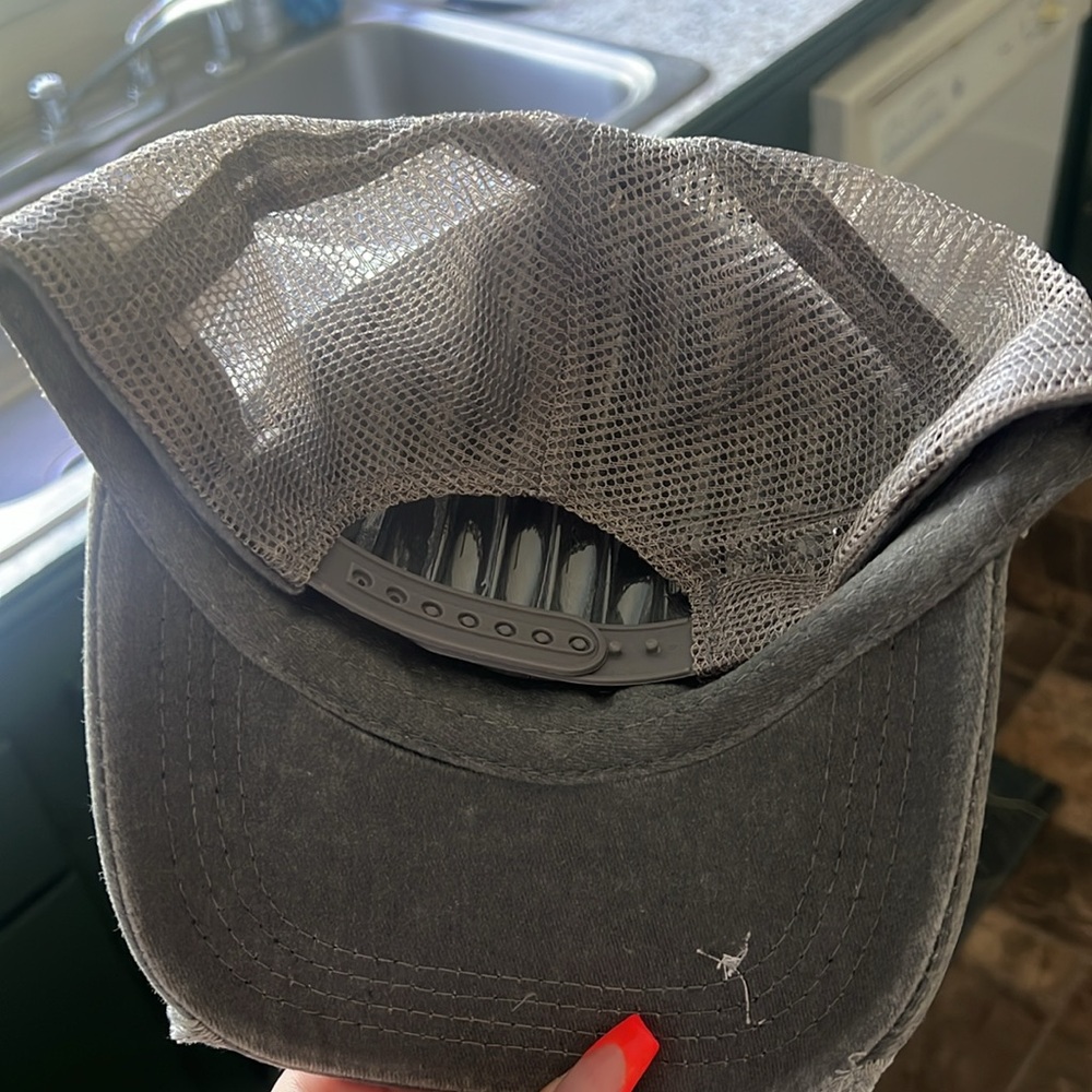 Football hat - Picture 3 of 4